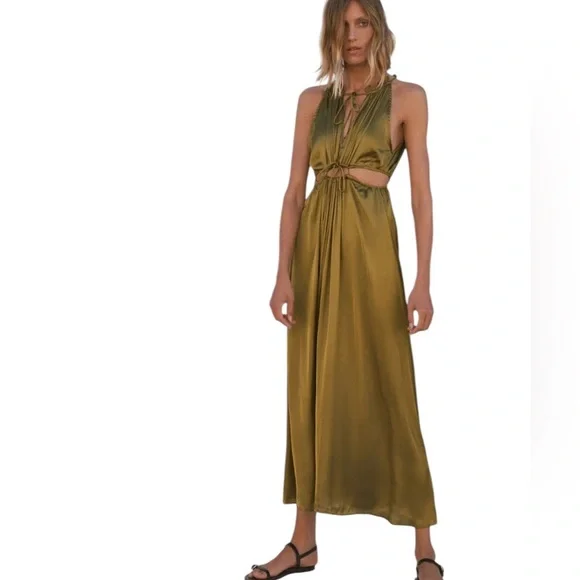 green emerald velvet dress Zara Twist Knot Bridesmaid Dress